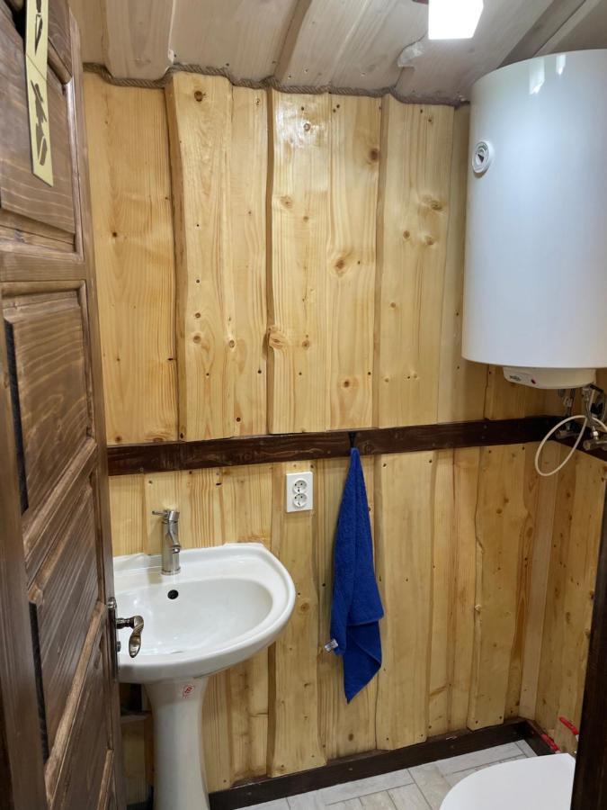 Котедж "Під Горбком" Korchin Ngoại thất bức ảnh